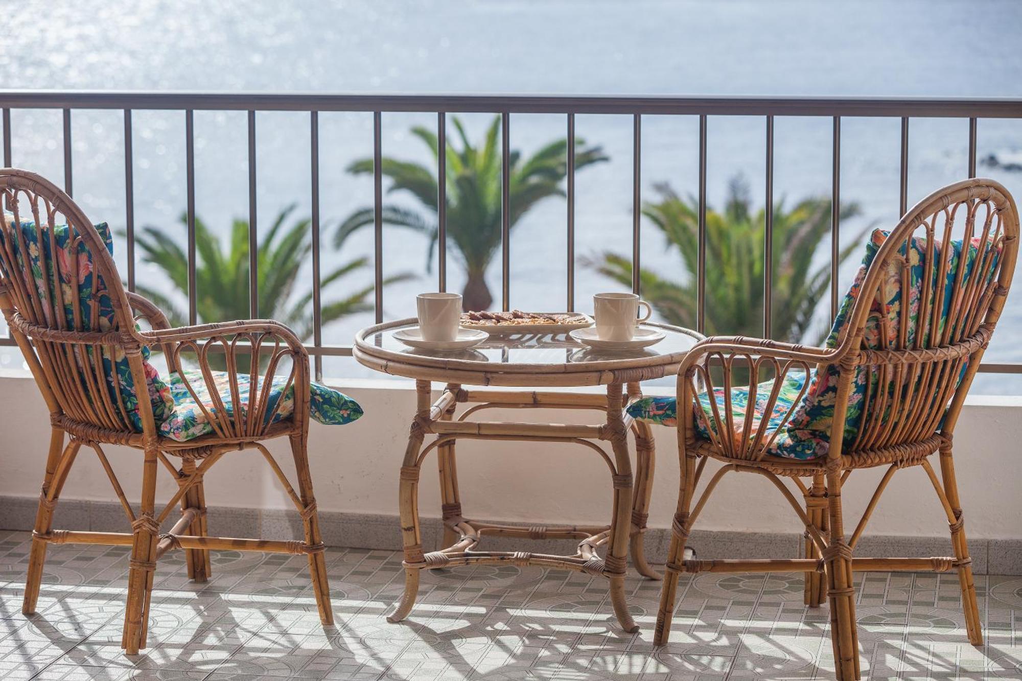 Appartement Casa De Franco - Ocean View, Terrace, Balcony, 50M From Playa La Arena, Fibre Net à Puerto de Santiago  Extérieur photo